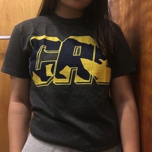 NEW UC Berkeley Cal Bears Graphic Tee